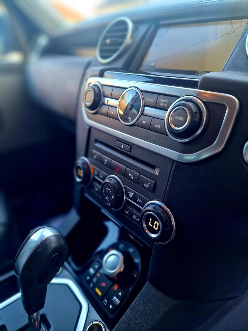 LAND ROVER DISCOVERY 4