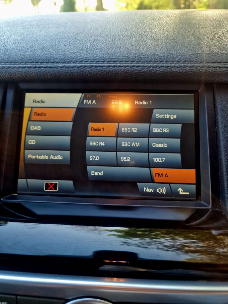 LAND ROVER DISCOVERY 4