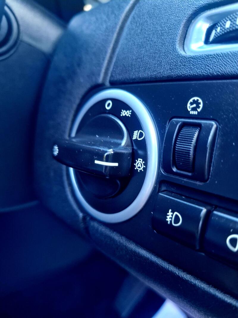 LAND ROVER DISCOVERY 4