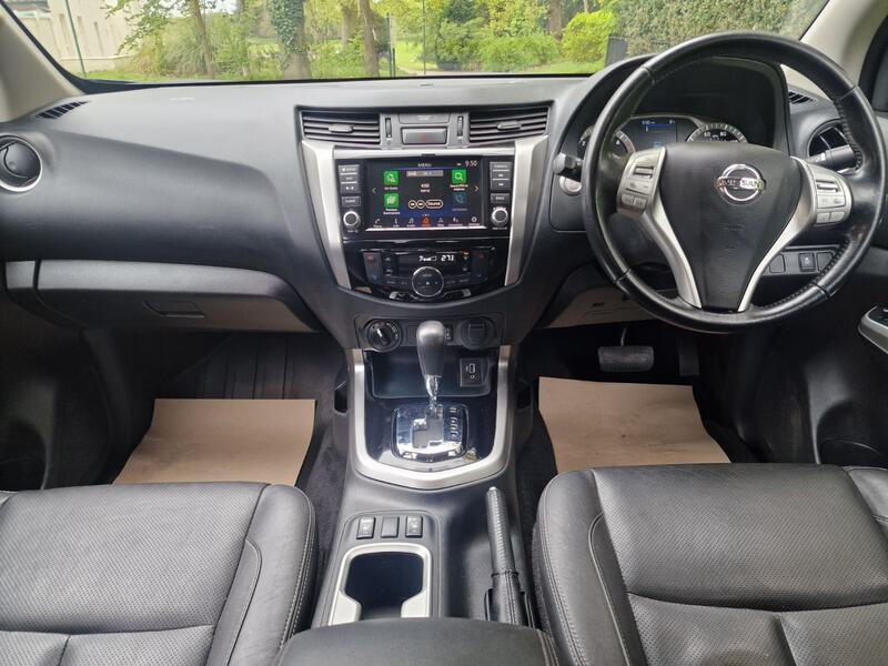 NISSAN NAVARA