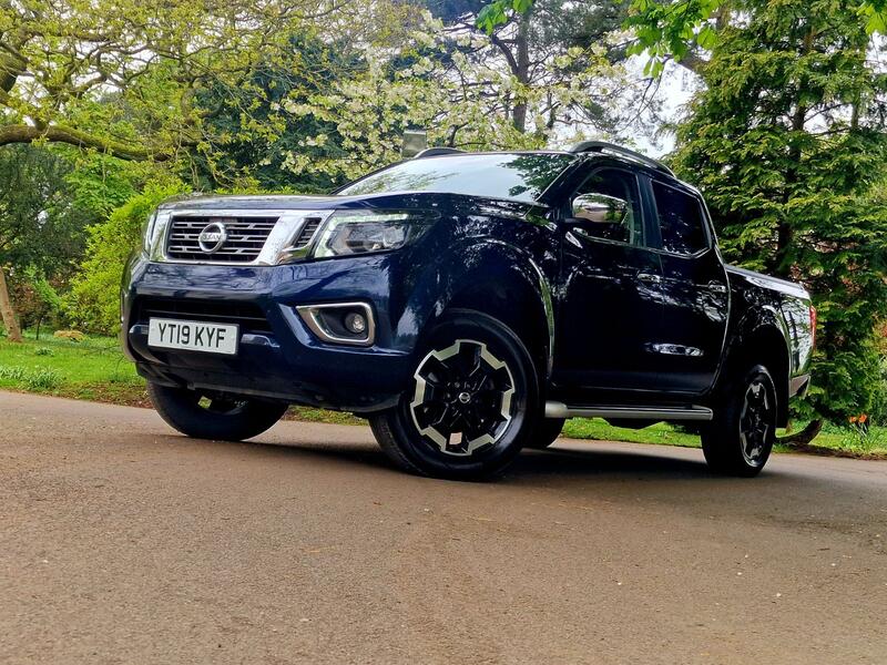 NISSAN NAVARA