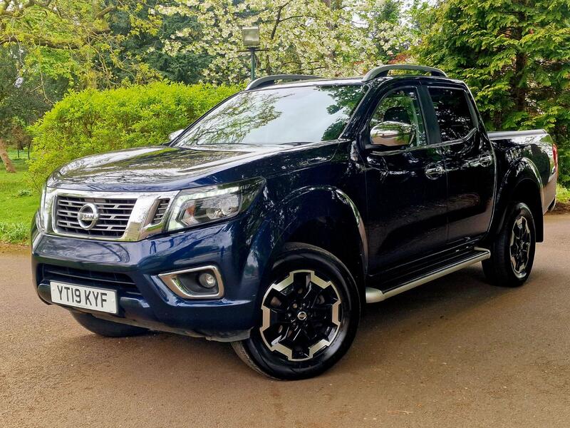 NISSAN NAVARA