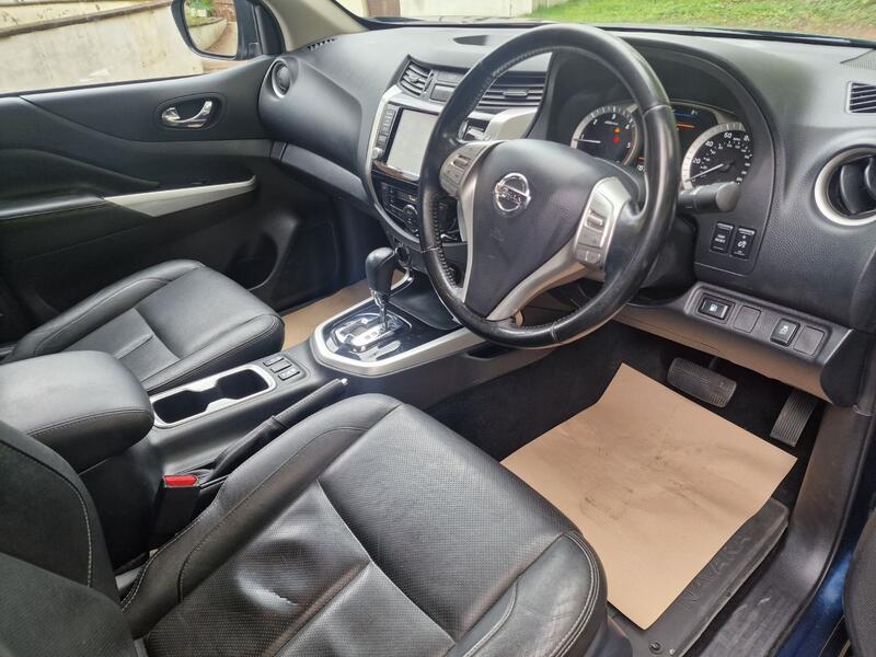 NISSAN NAVARA