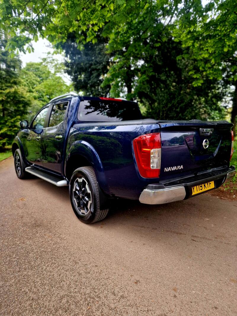 NISSAN NAVARA