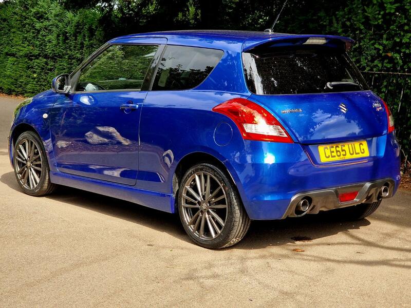 SUZUKI SWIFT