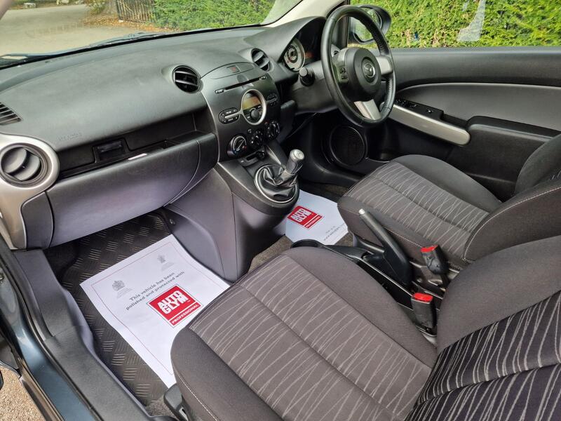 MAZDA MAZDA2