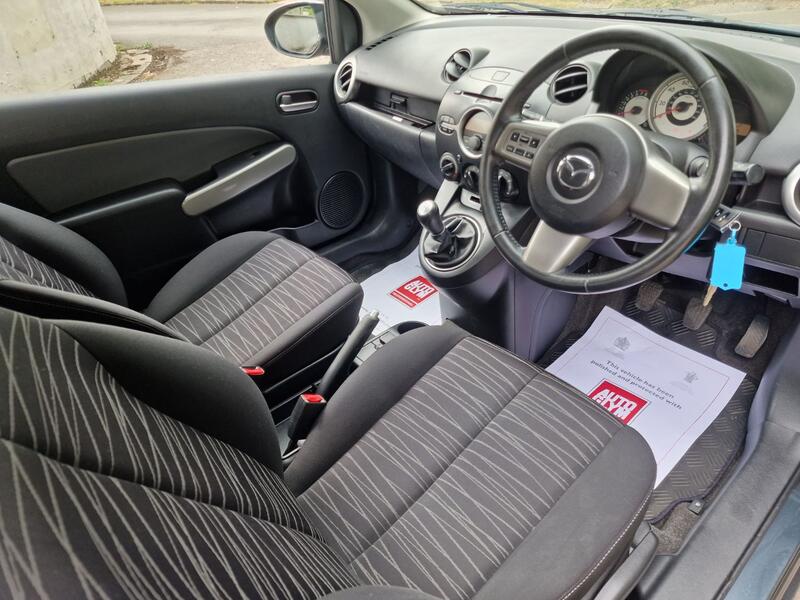 MAZDA MAZDA2
