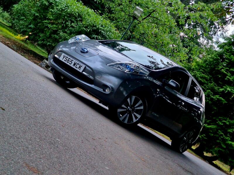 NISSAN LEAF