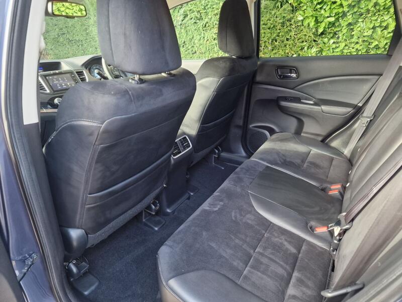 HONDA CR-V