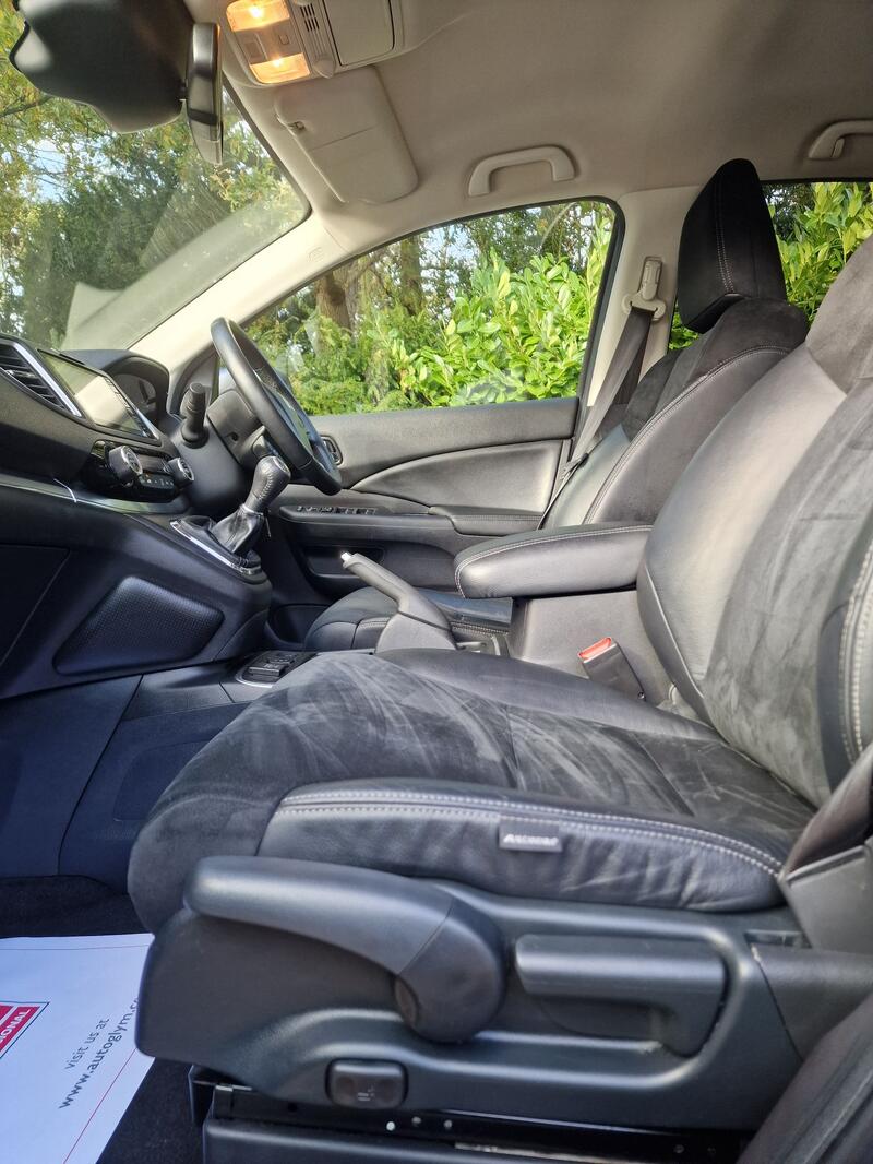 HONDA CR-V