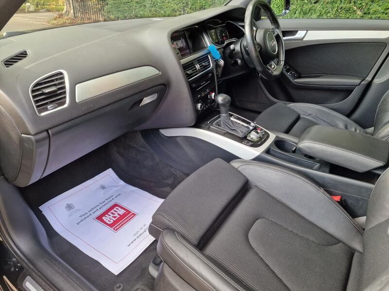 AUDI A4 AVANT