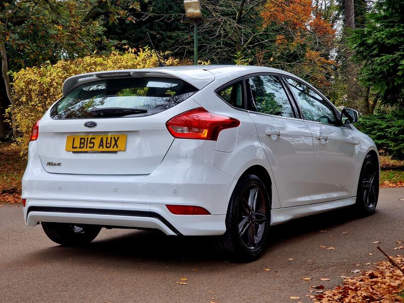 FORD FOCUS