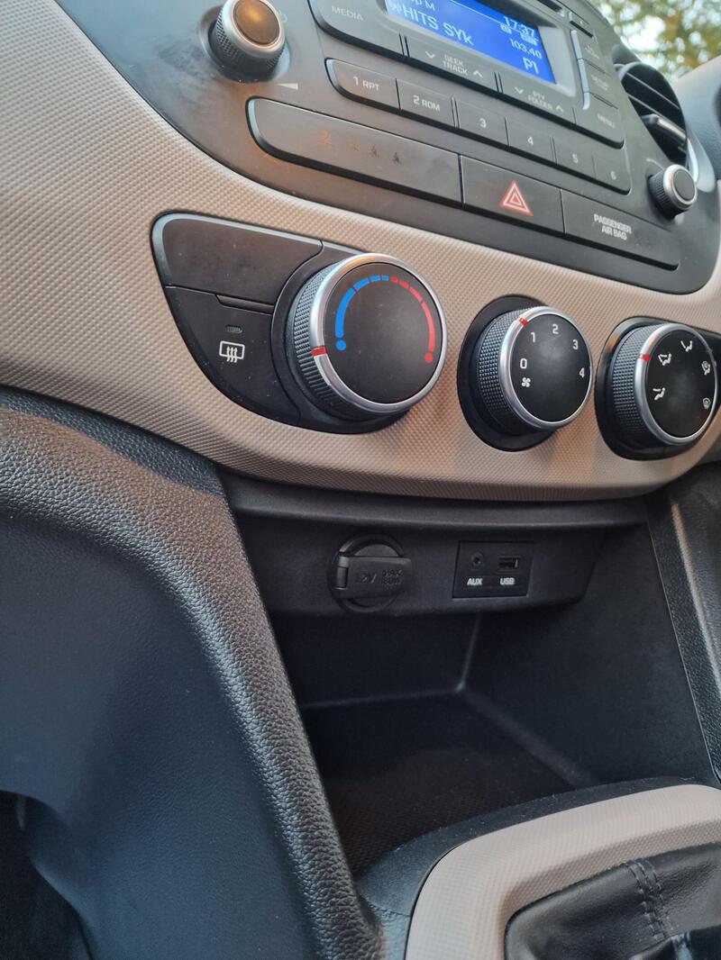 HYUNDAI I10