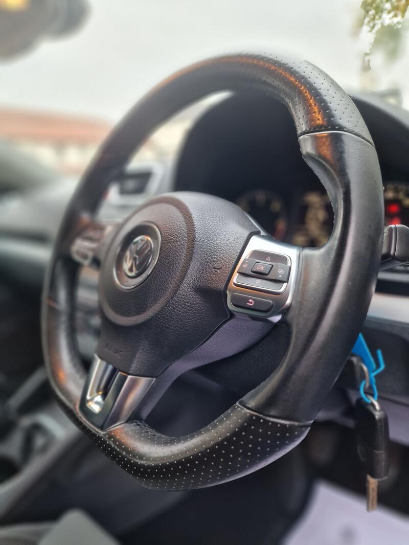 VOLKSWAGEN SCIROCCO
