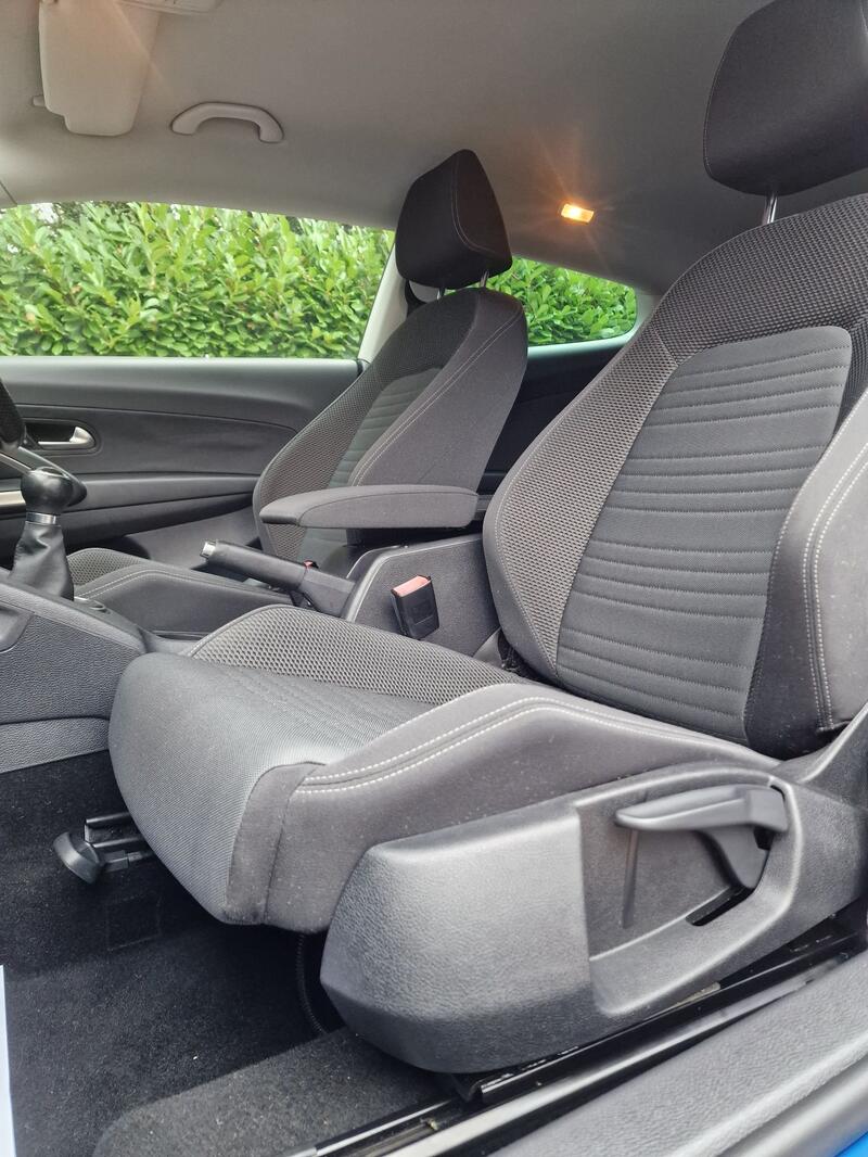 VOLKSWAGEN SCIROCCO