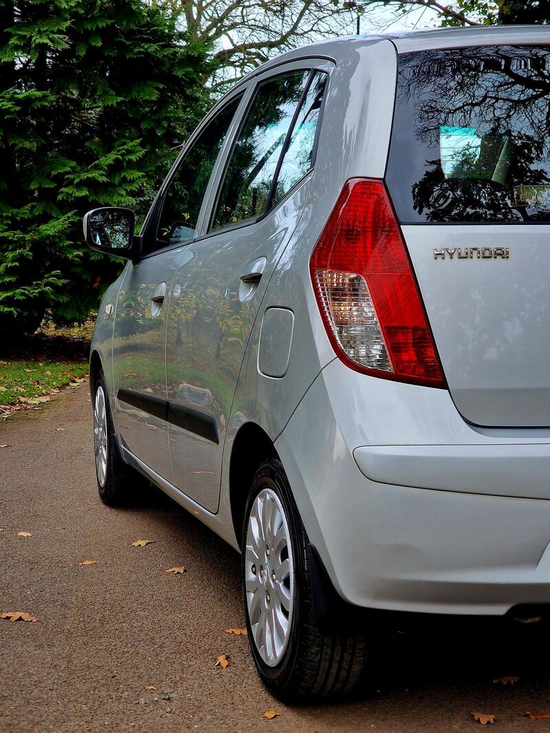 HYUNDAI I10