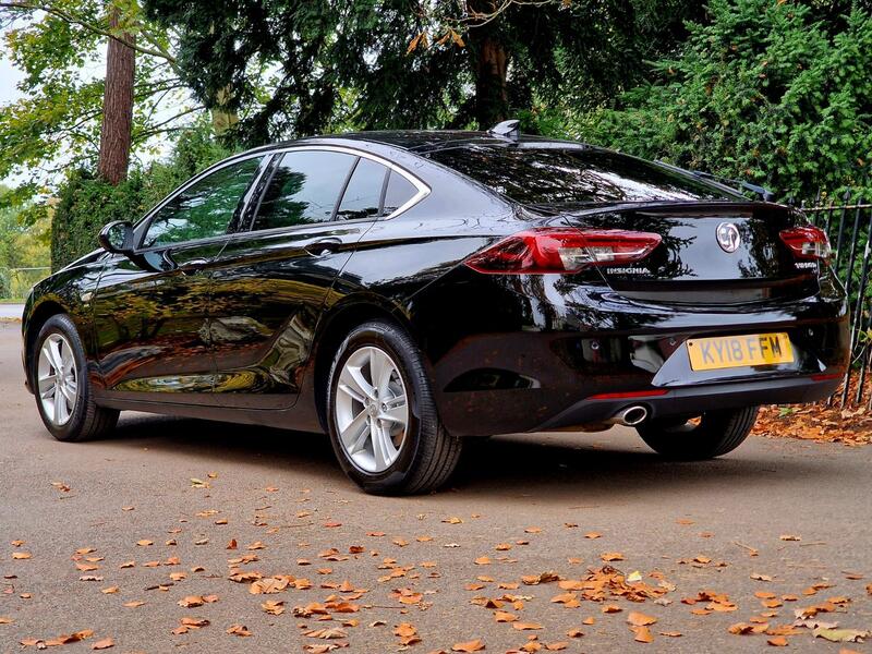 VAUXHALL INSIGNIA