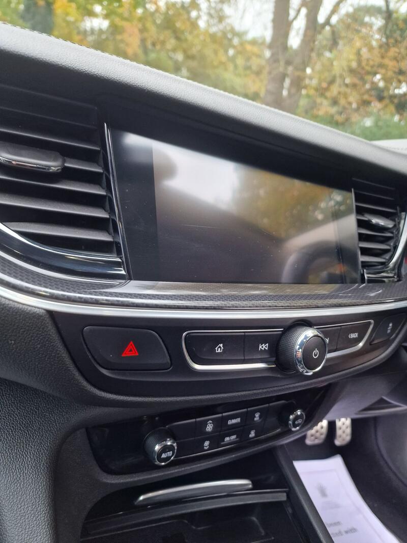 VAUXHALL INSIGNIA