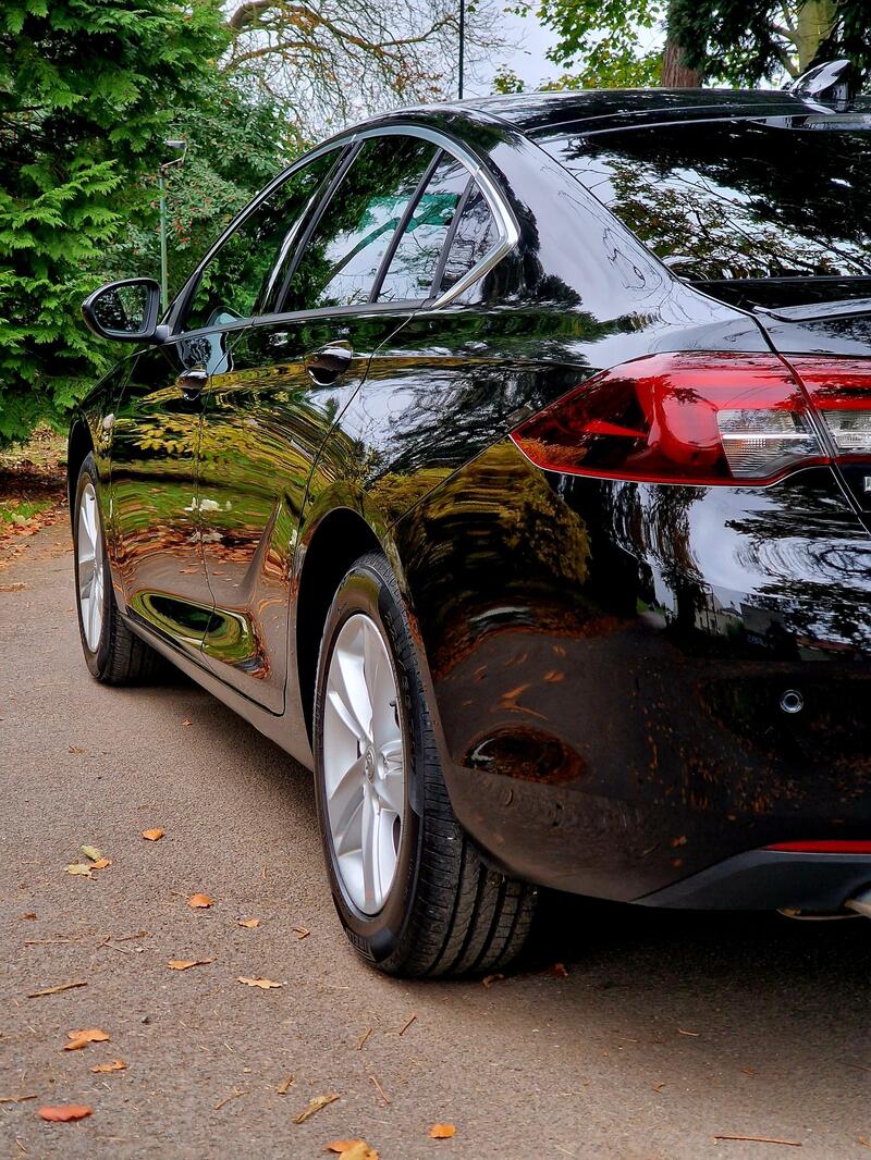 VAUXHALL INSIGNIA