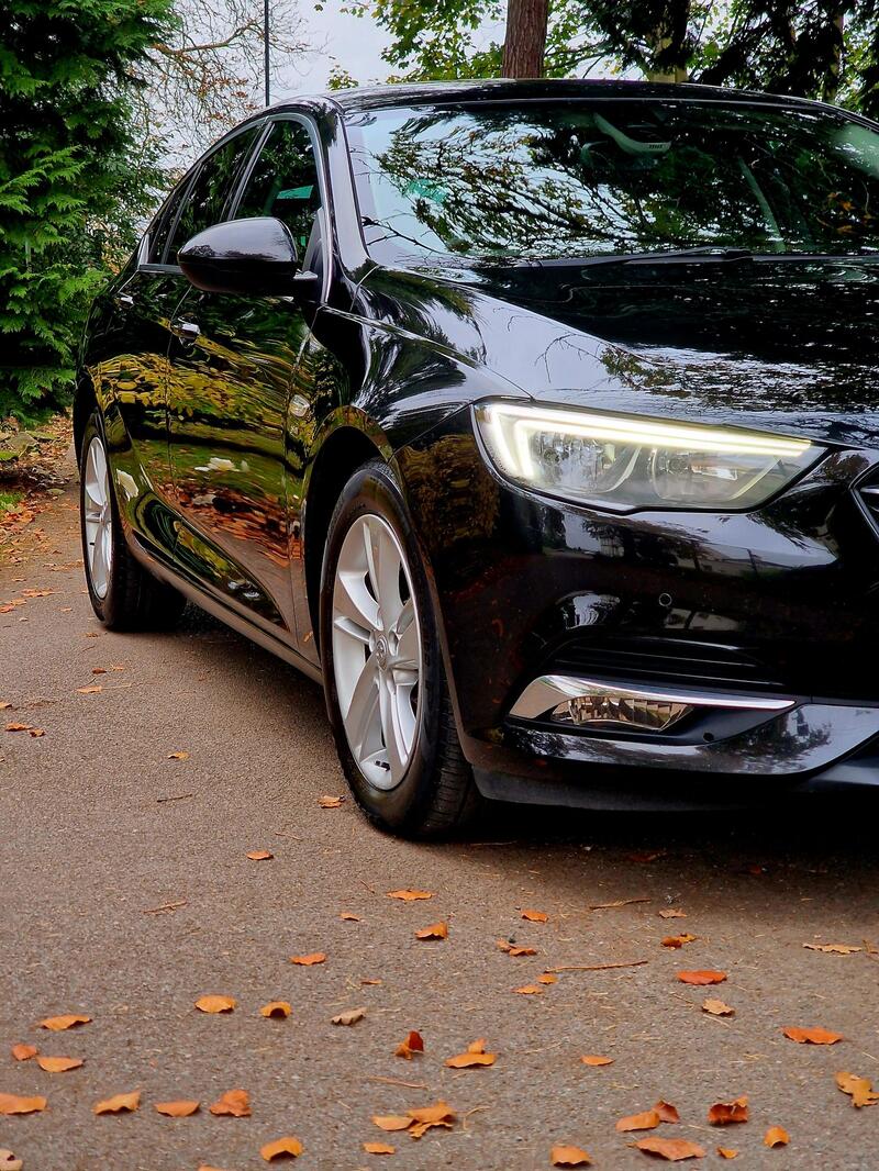 VAUXHALL INSIGNIA
