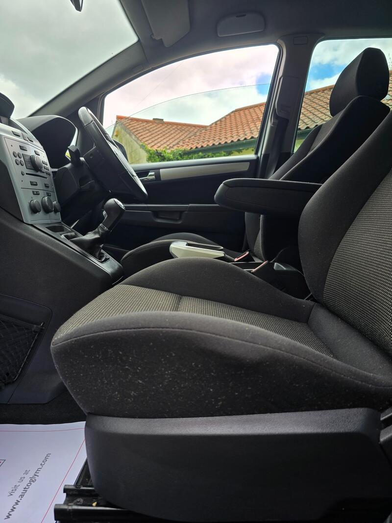 VAUXHALL ZAFIRA