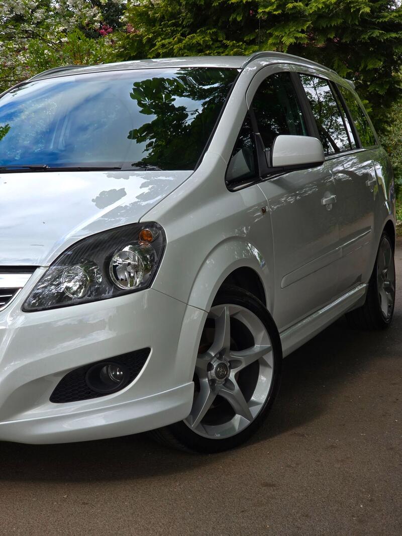 VAUXHALL ZAFIRA