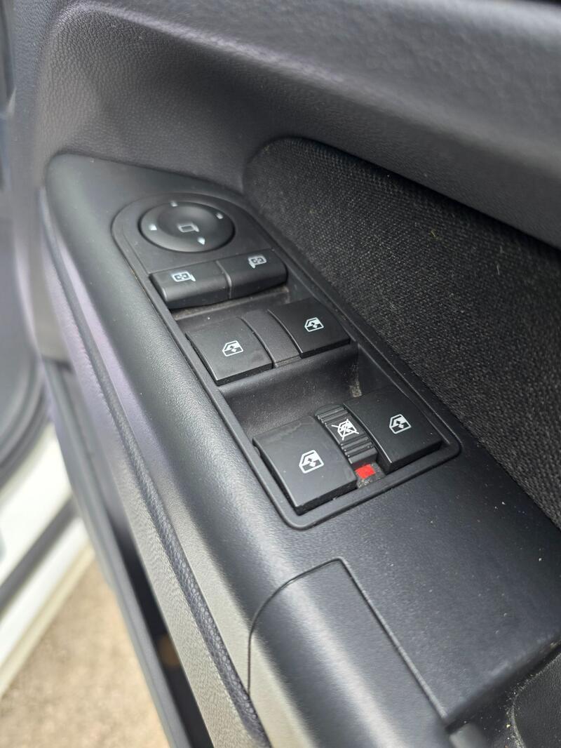 VAUXHALL ZAFIRA