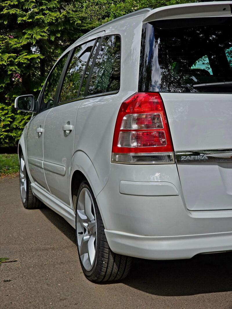 VAUXHALL ZAFIRA