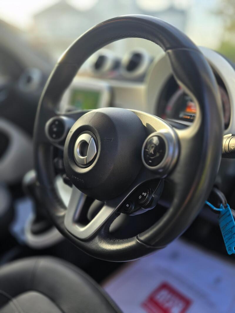 SMART FORFOUR