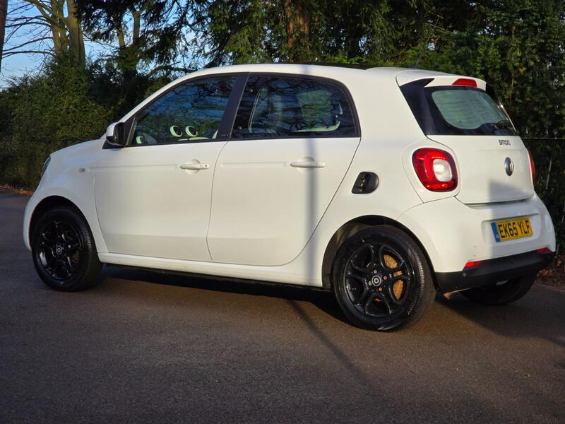 SMART FORFOUR