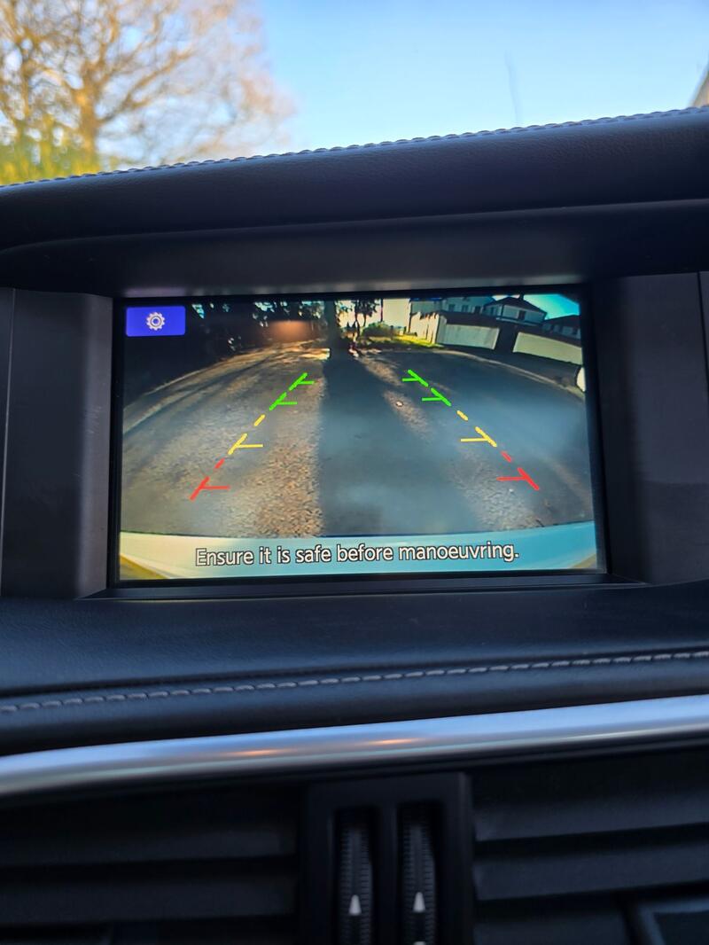 INFINITI Q30