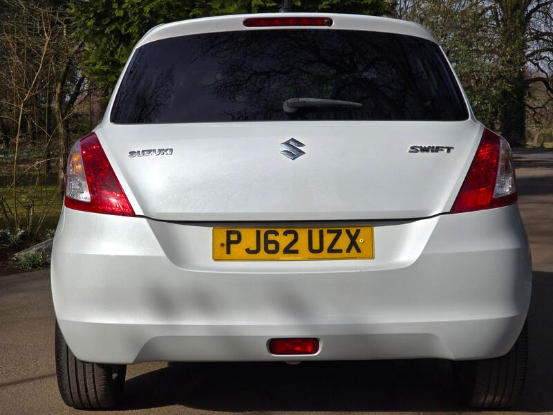 SUZUKI SWIFT