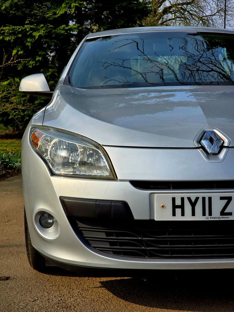 RENAULT MEGANE