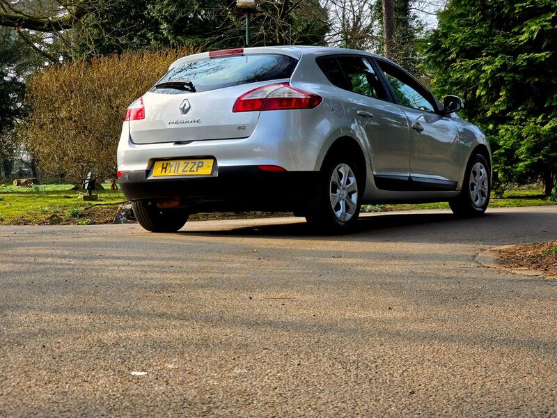 RENAULT MEGANE