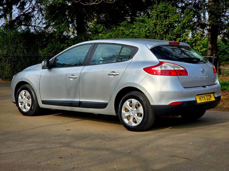 RENAULT MEGANE