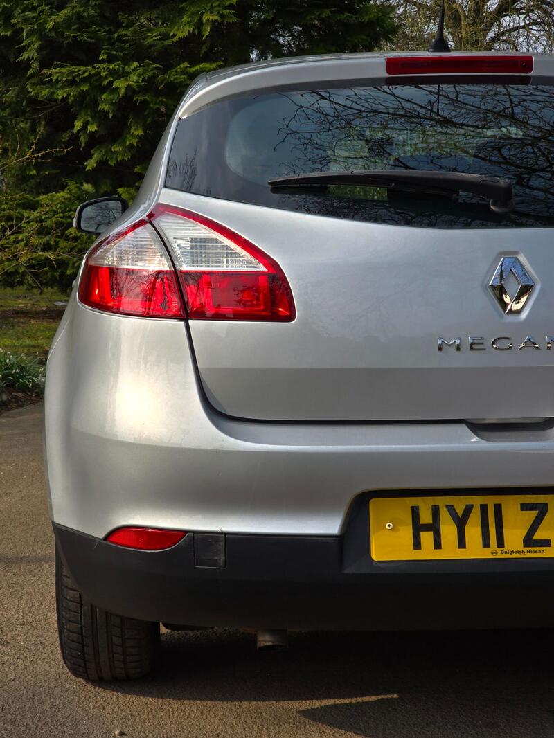 RENAULT MEGANE