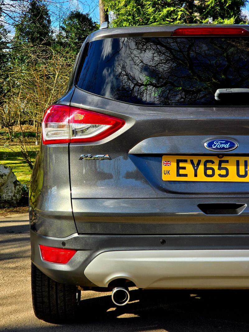 FORD KUGA