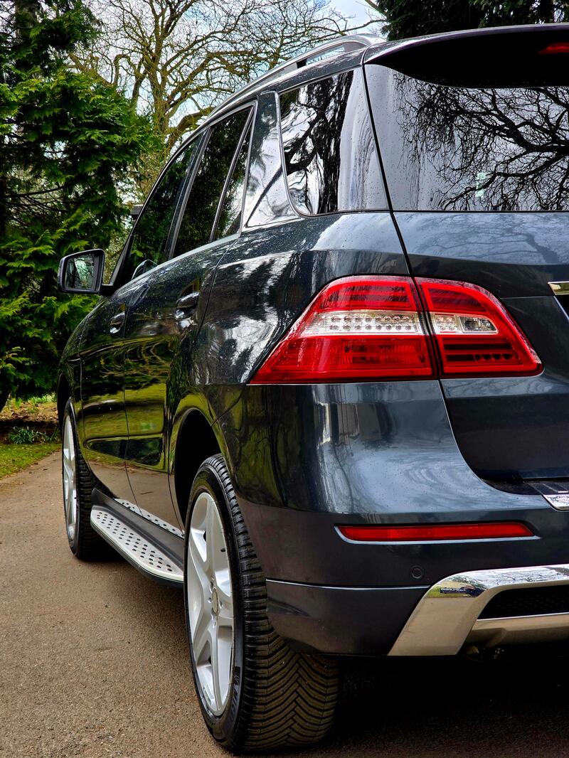 MERCEDES-BENZ M CLASS