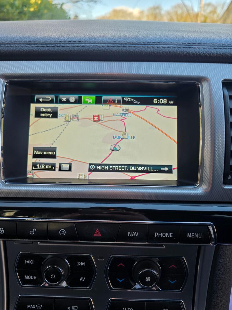 JAGUAR XF