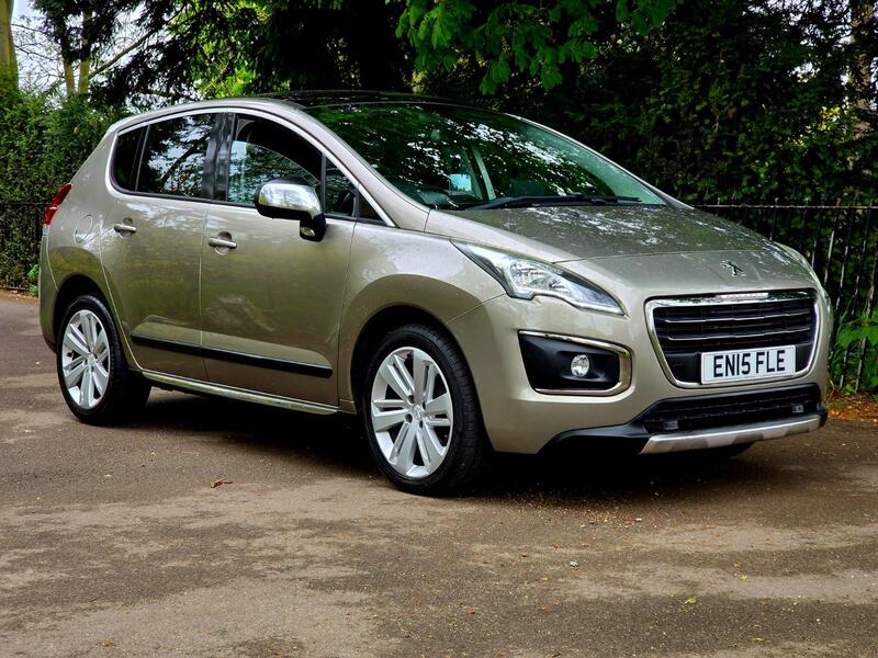 PEUGEOT 3008