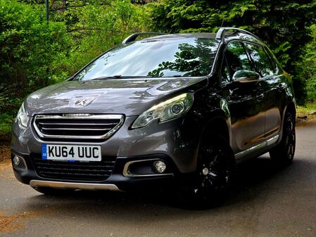 PEUGEOT 2008 1.6 e-HDi Allure