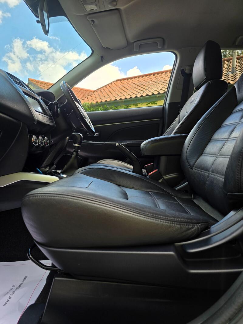 MITSUBISHI ASX