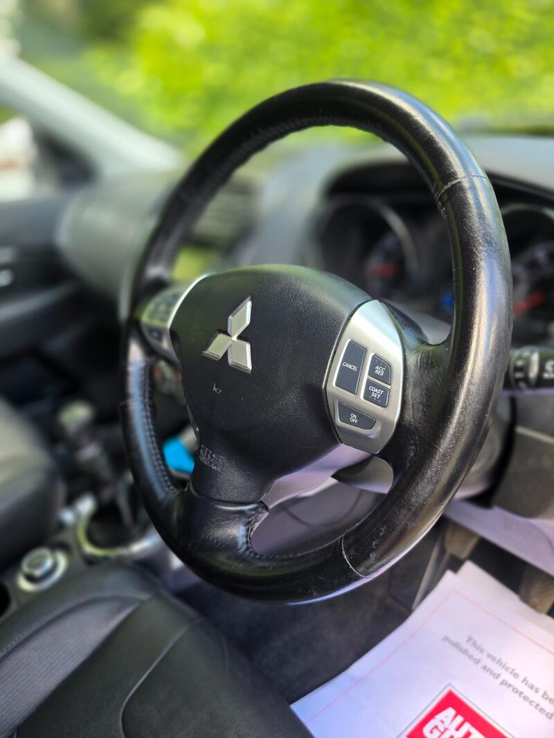 MITSUBISHI ASX