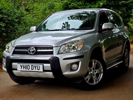 TOYOTA RAV4 2.2 D-4D XT-R