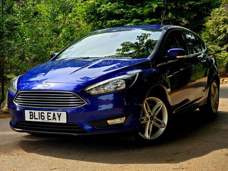 FORD FOCUS 1.0 T EcoBoost Zetec